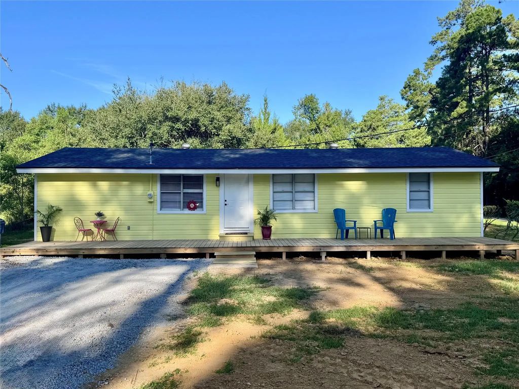 375 Hayes Road, Silsbee