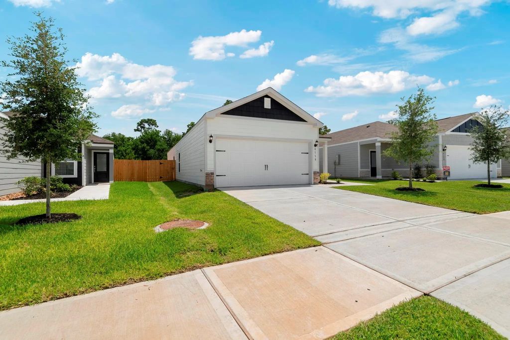 23110 Glory Orchid Drive, Hockley