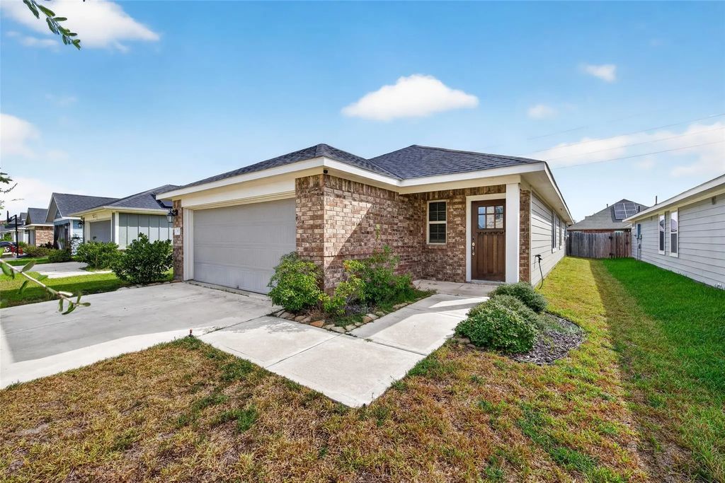 5126 Sunway Drive, Katy