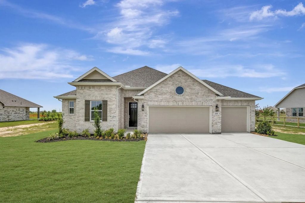 215 Dunovant Drive, Sealy