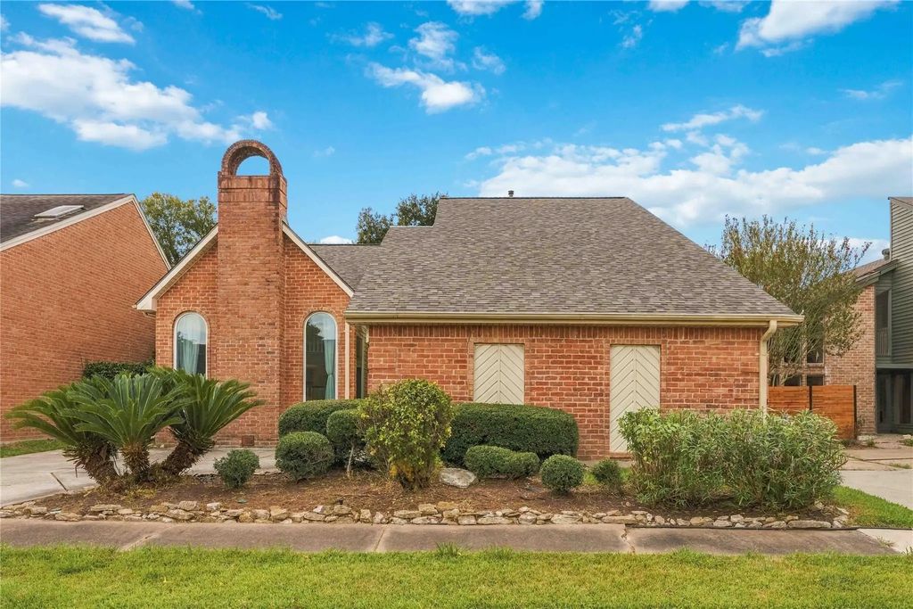 12219 Gladewick Drive, Houston