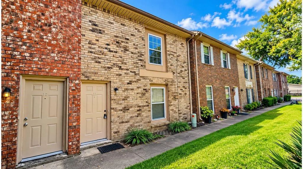 1403 Blalock Road 11, Houston