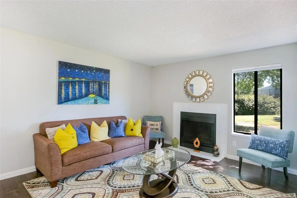 4600 West Pioneer Drive 102, Irving