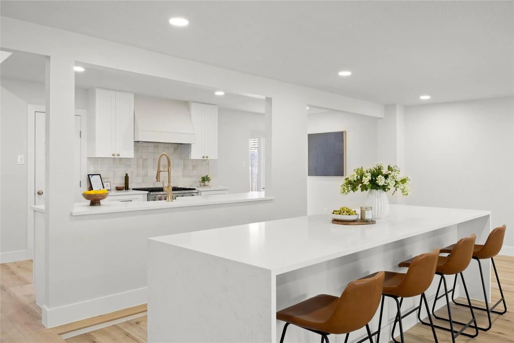 6034 Willowbend Boulevard, Houston