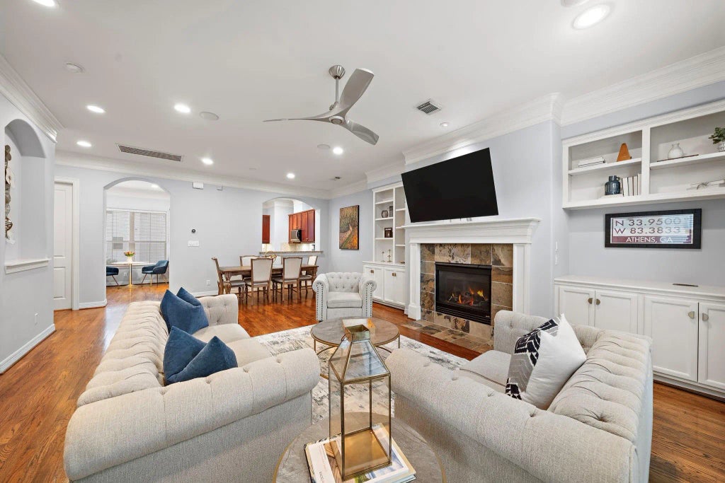 3929 Floyd Street, Houston