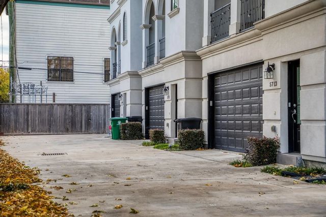 5717 Winsomelane, Houston