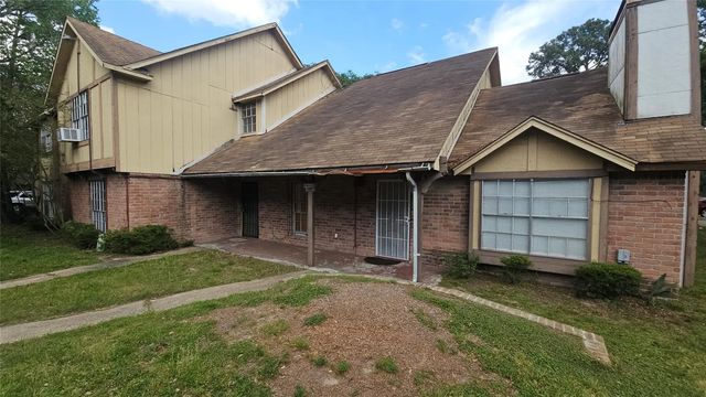 12311 W Village Drive C, Houston