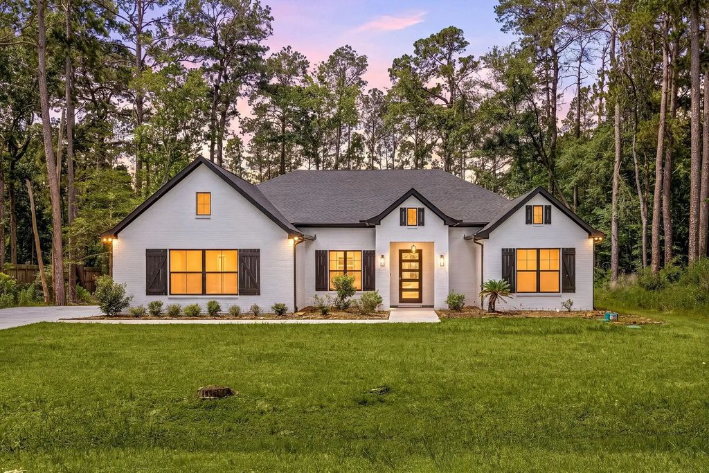 7321 Ponderosa Dr, Magnolia