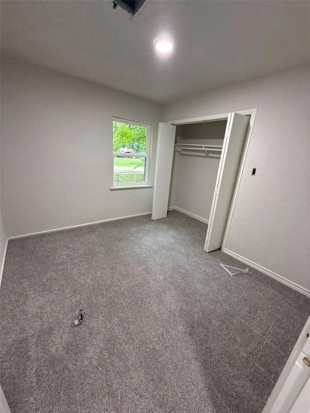 431 N Tinsley Street, Angleton