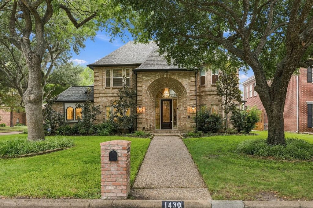 1430 Stependale Drive, Katy