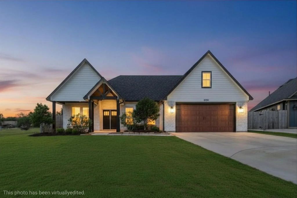 800 Greystone Lane, Angleton