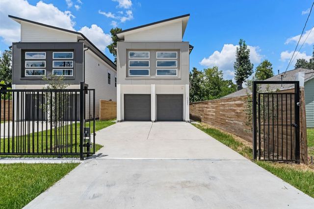 7321 Laura Koppe Road, Houston