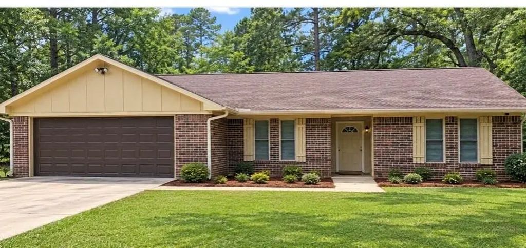 120 Bald Cypress Drive, Warren