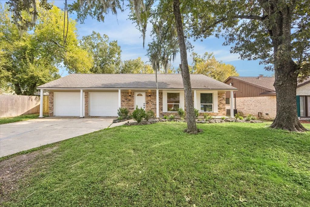5309 Pennystone Way, Friendswood