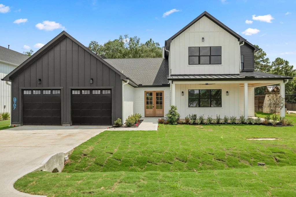 8707 Water Oak Drive, Tomball
