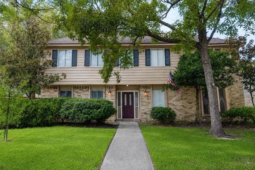 16310 Acapulco Drive, Jersey Village