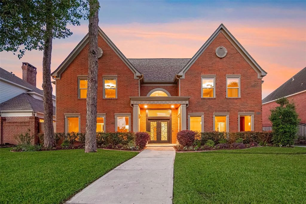 1623 Misty Bend Drive, Katy