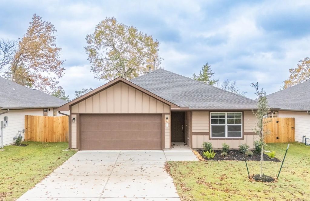 815 Roosevelt, Navasota