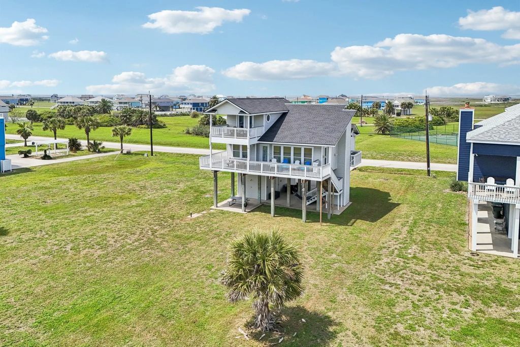18423 Shaman Drive, Galveston