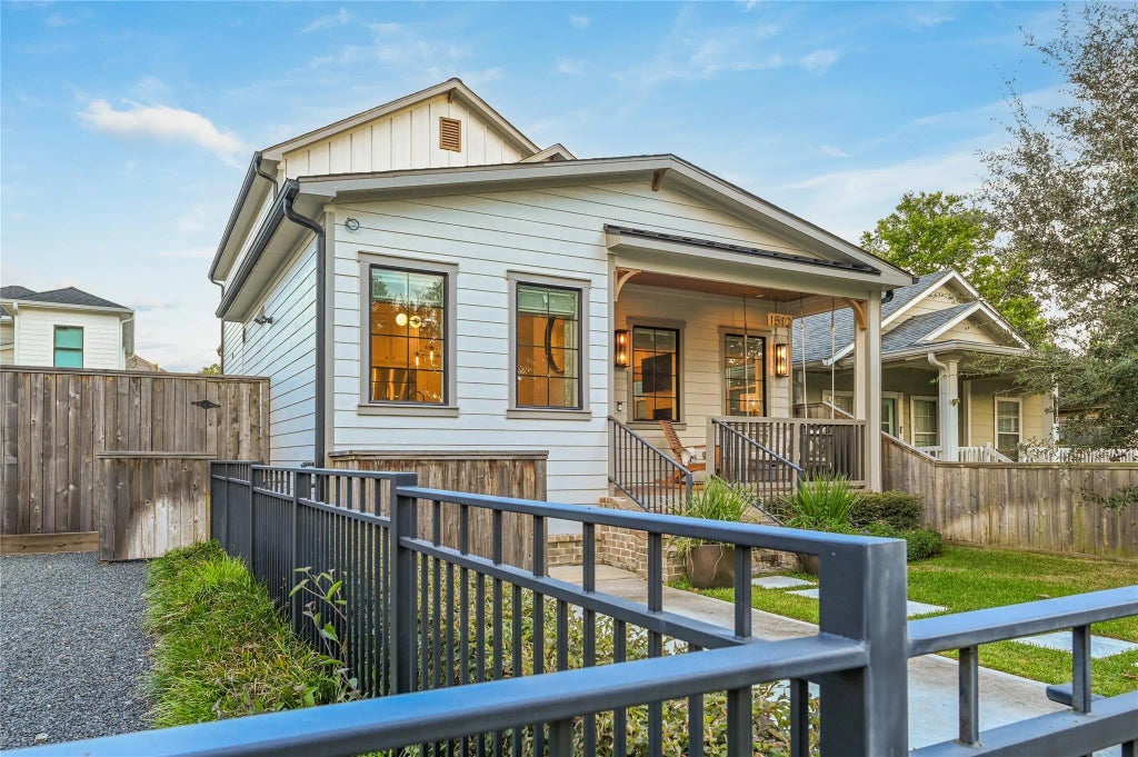 1512 Ashland Street, Houston