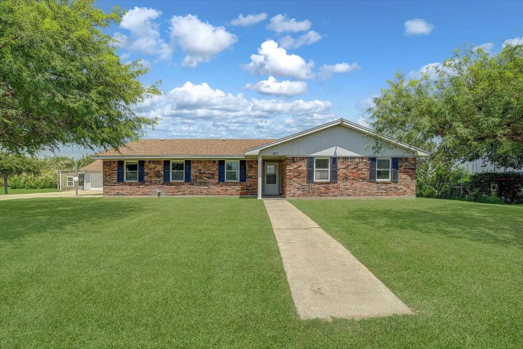 827 Pickney Avenue, Port Bolivar