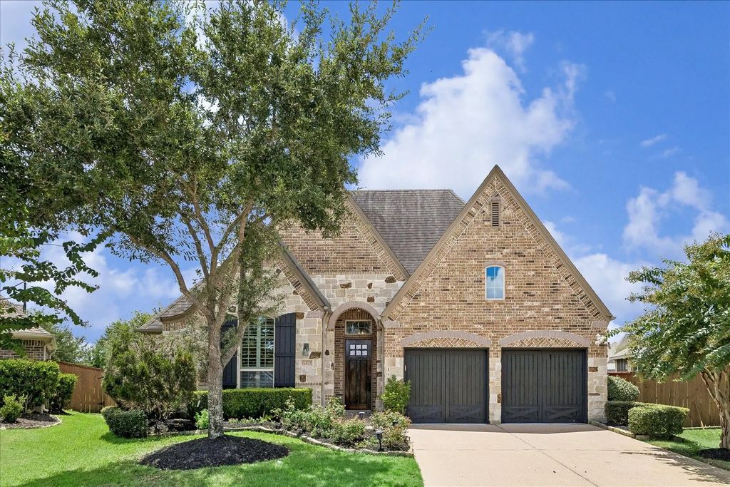 16803 Whighams Place, Richmond