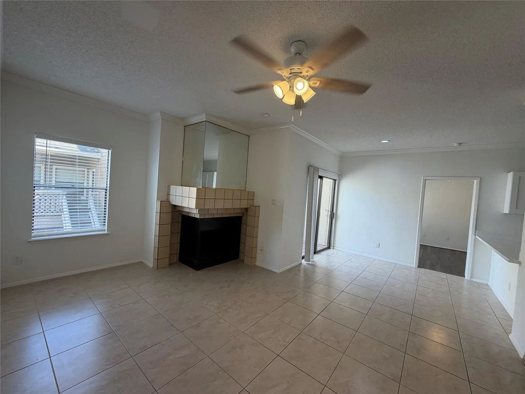 2710 Grants Lake Boulevard C4, Sugar Land
