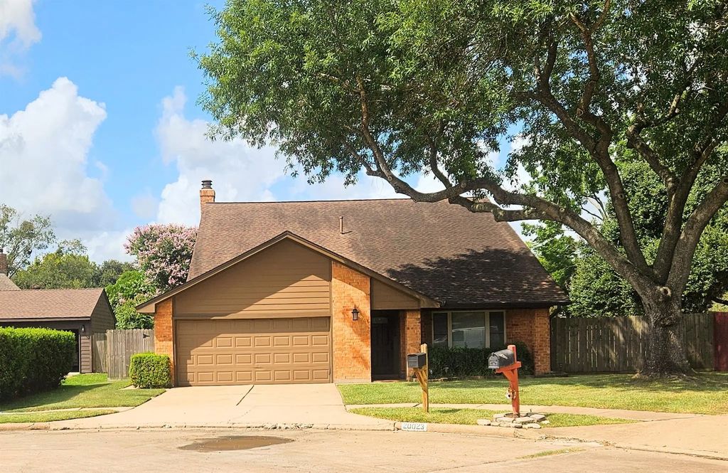 20023 Fort Custer Court, Katy