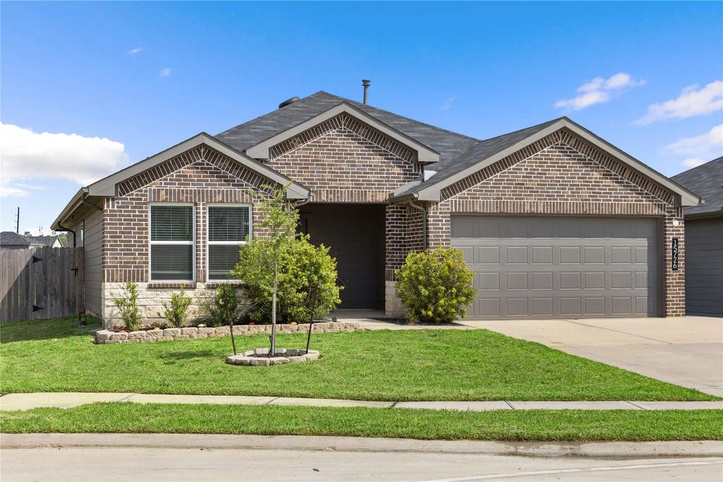 15726 Majestic Evergreen Way, Magnolia