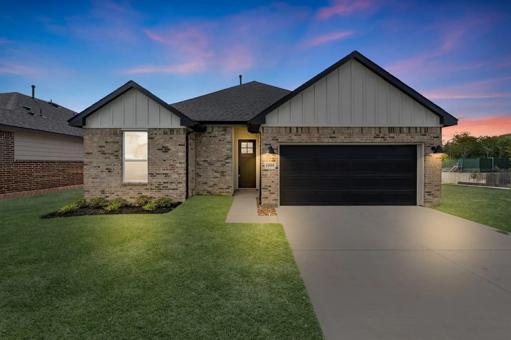 12059 Curlin Drive, Montgomery