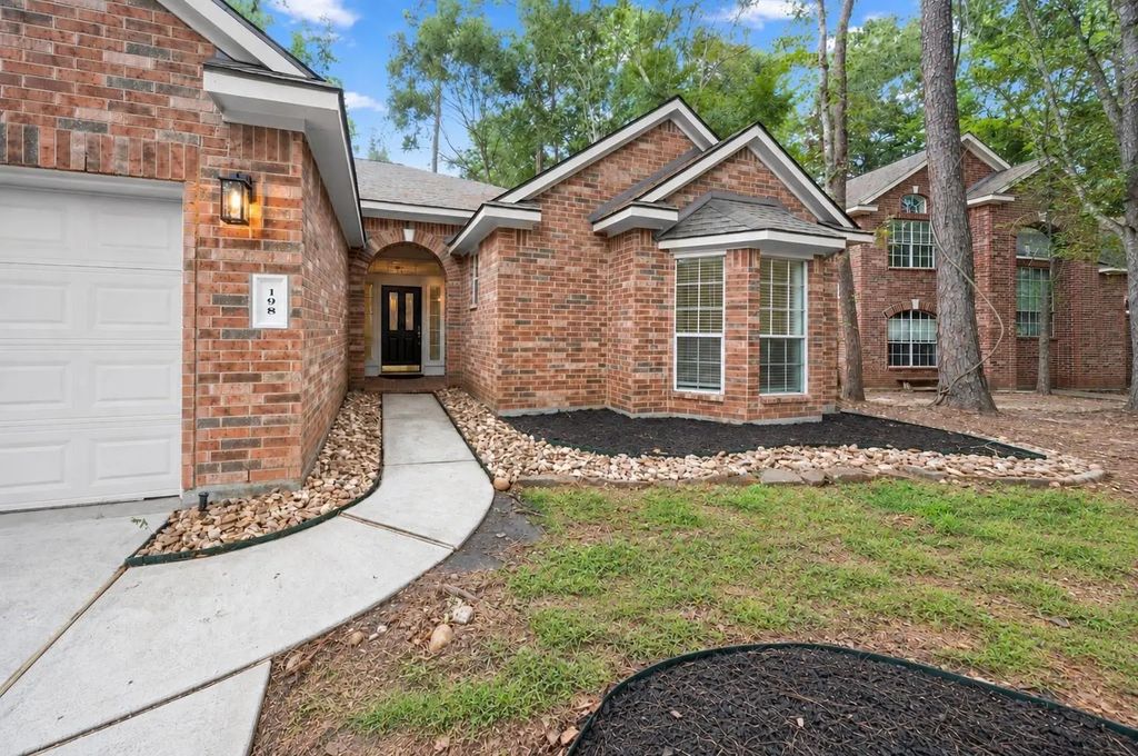 198 N Wimberly Way, Conroe