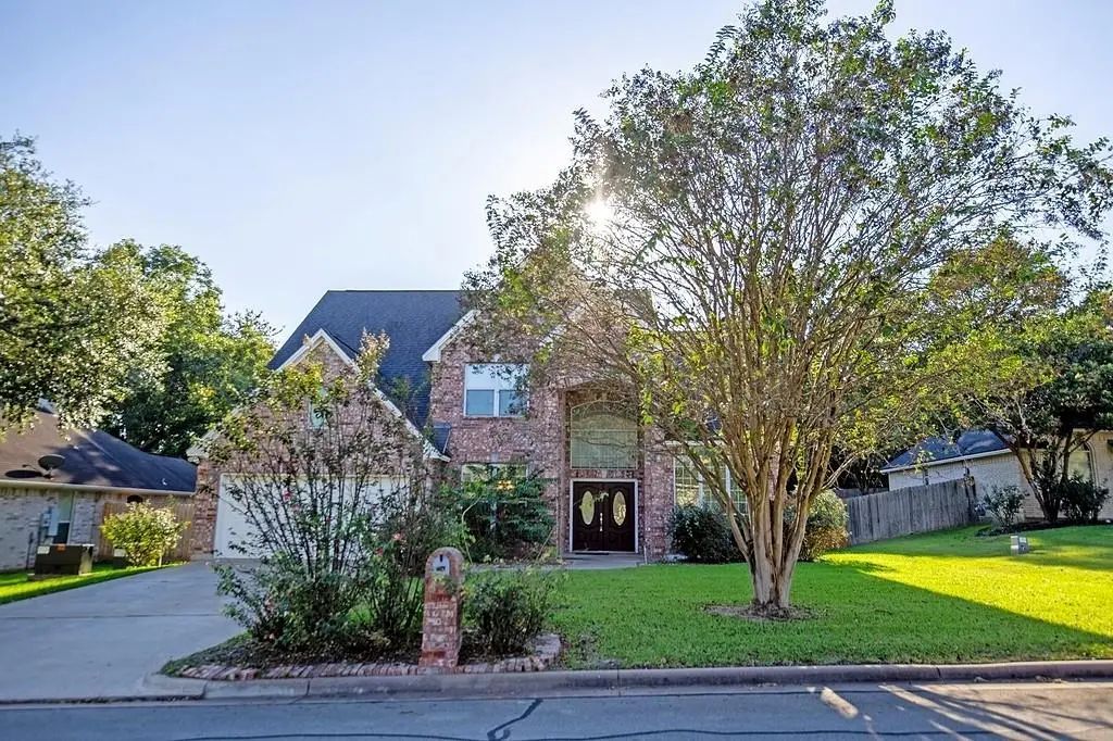 2905 Oakwood Drive, Brenham