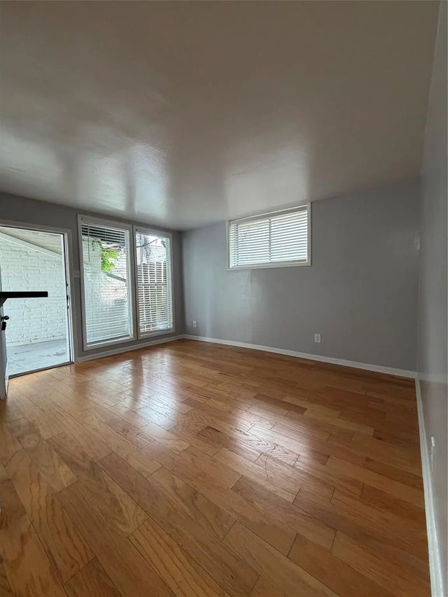 5123 Del Monte Drive 12, Houston
