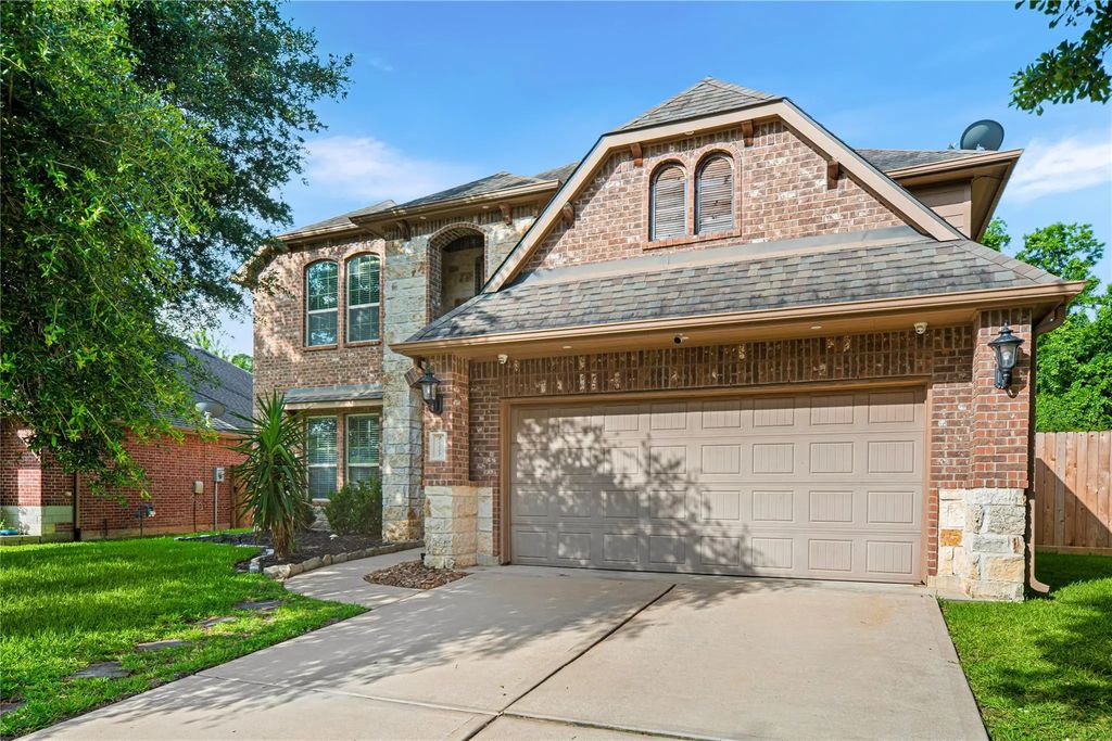 21107 Knight Quest Drive, Tomball