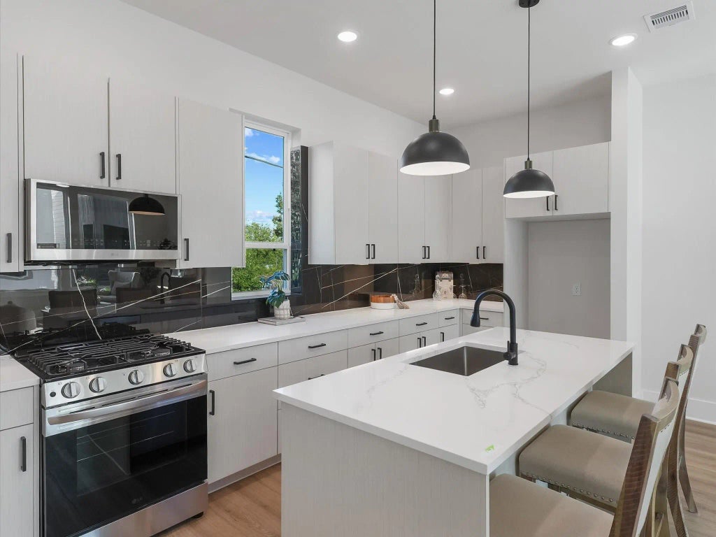 4709 Thornton Villas Lane, Houston