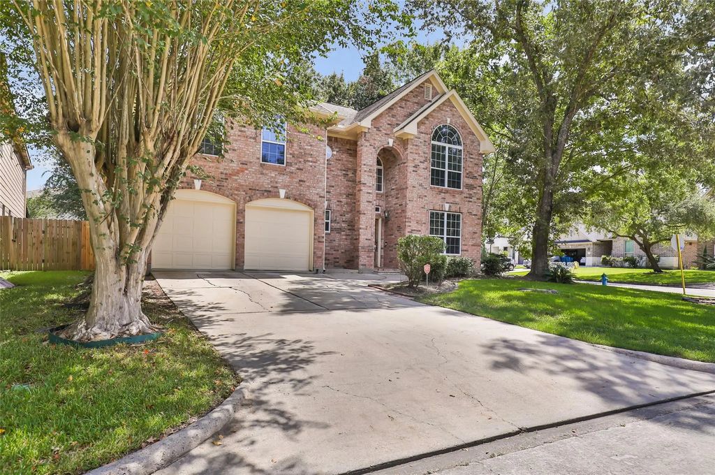 19102 Sprinters Drive, Humble