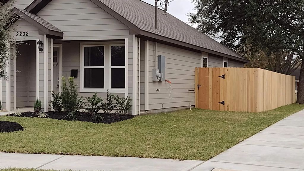 2208 Sam Wilson Street, Houston