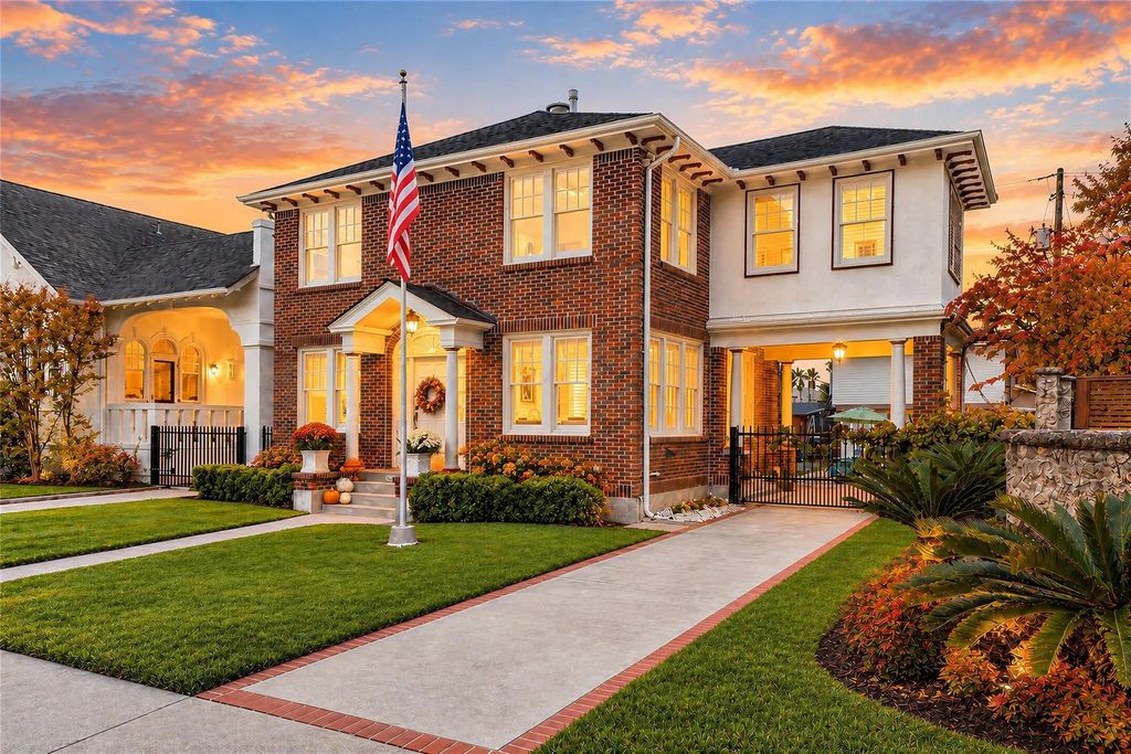 1606 Rosenberg Street, Galveston