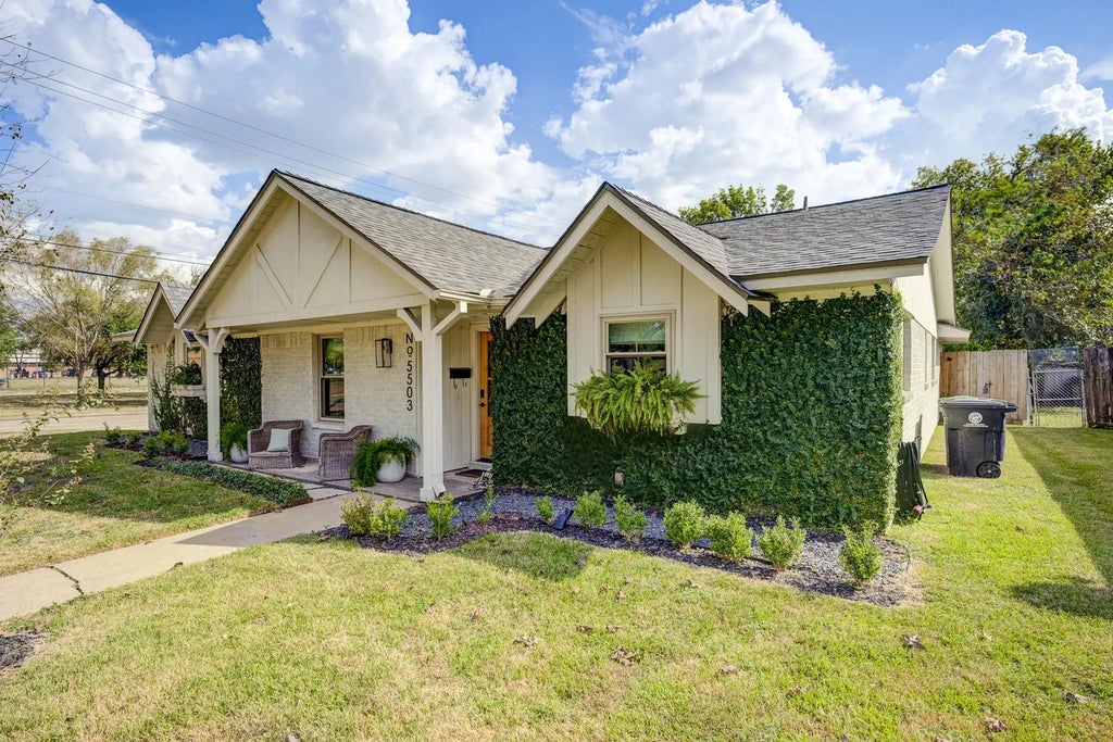 5503 Cheshire Lane, Houston