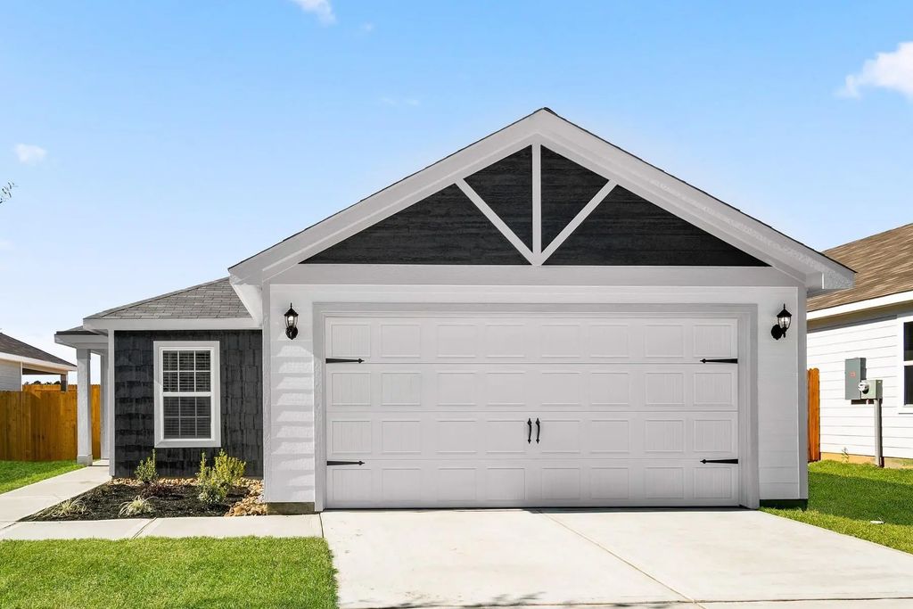 10389 Sweetwater Creek Drive, Cleveland