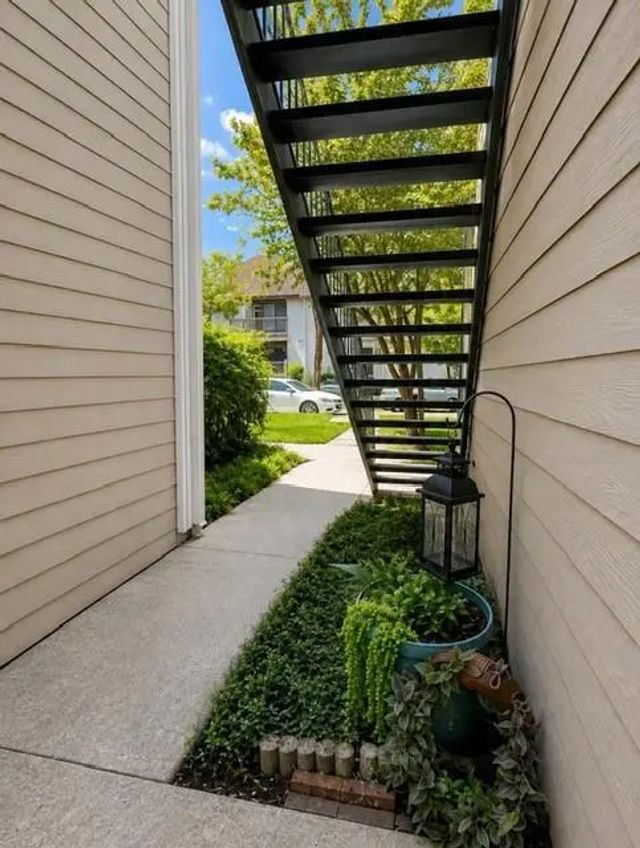 10049 Westpark Drive 175, Houston