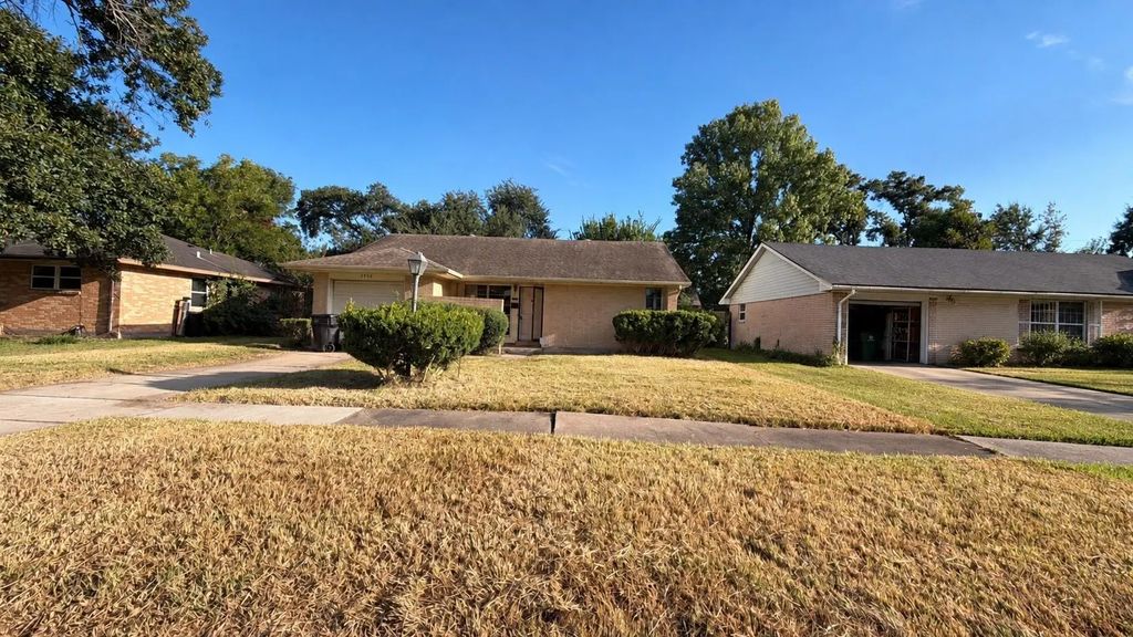 9939 Kittrell Street, Houston