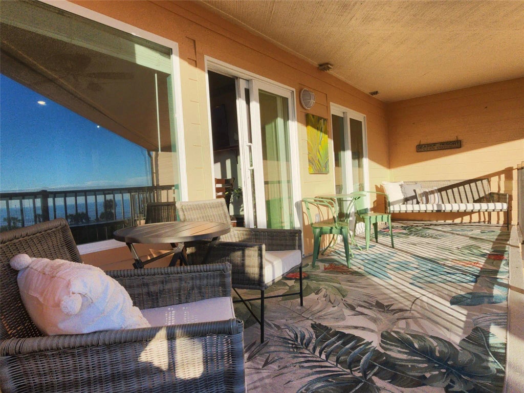 9520 Seawall Boulevard 323, Galveston