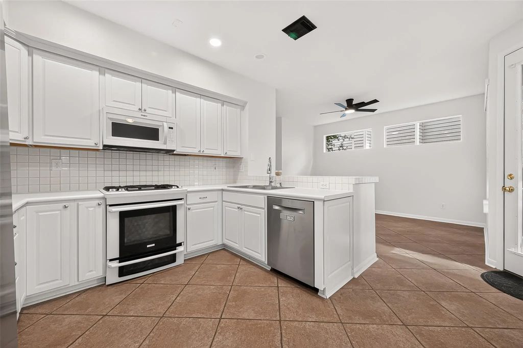 22 Winter Wheat Place, The Woodlands