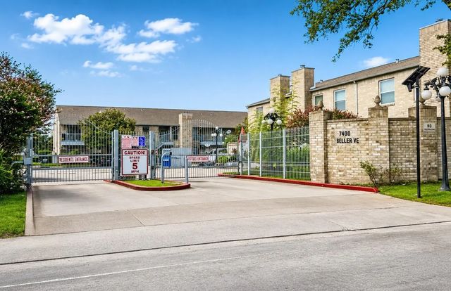 7400 Bellerive Drive 1702, Houston