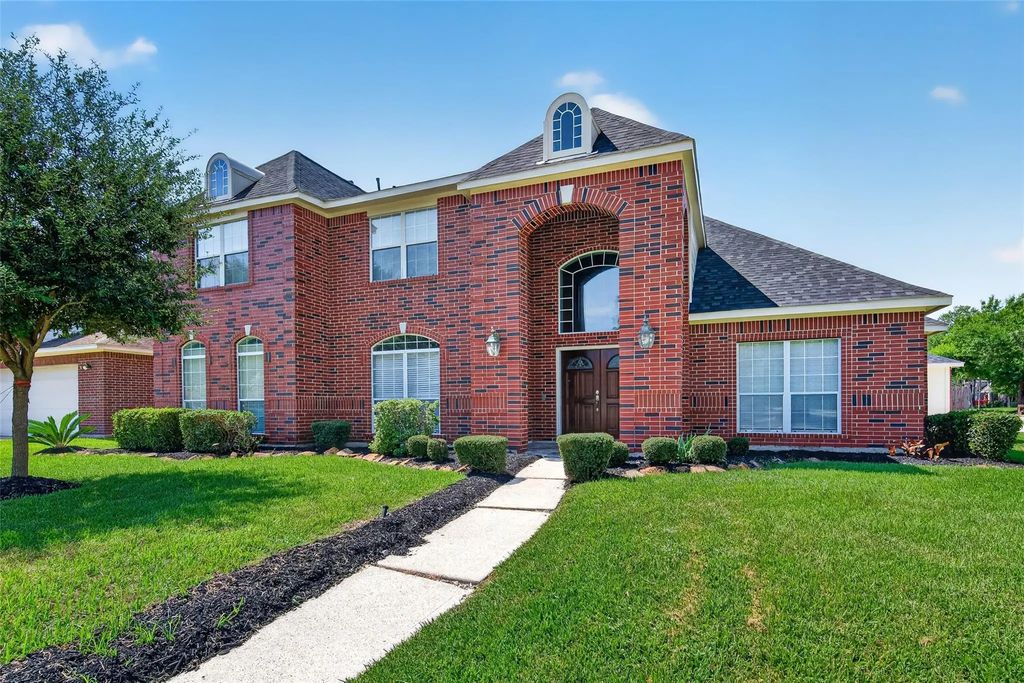 4521 Park Bend Drive, Baytown