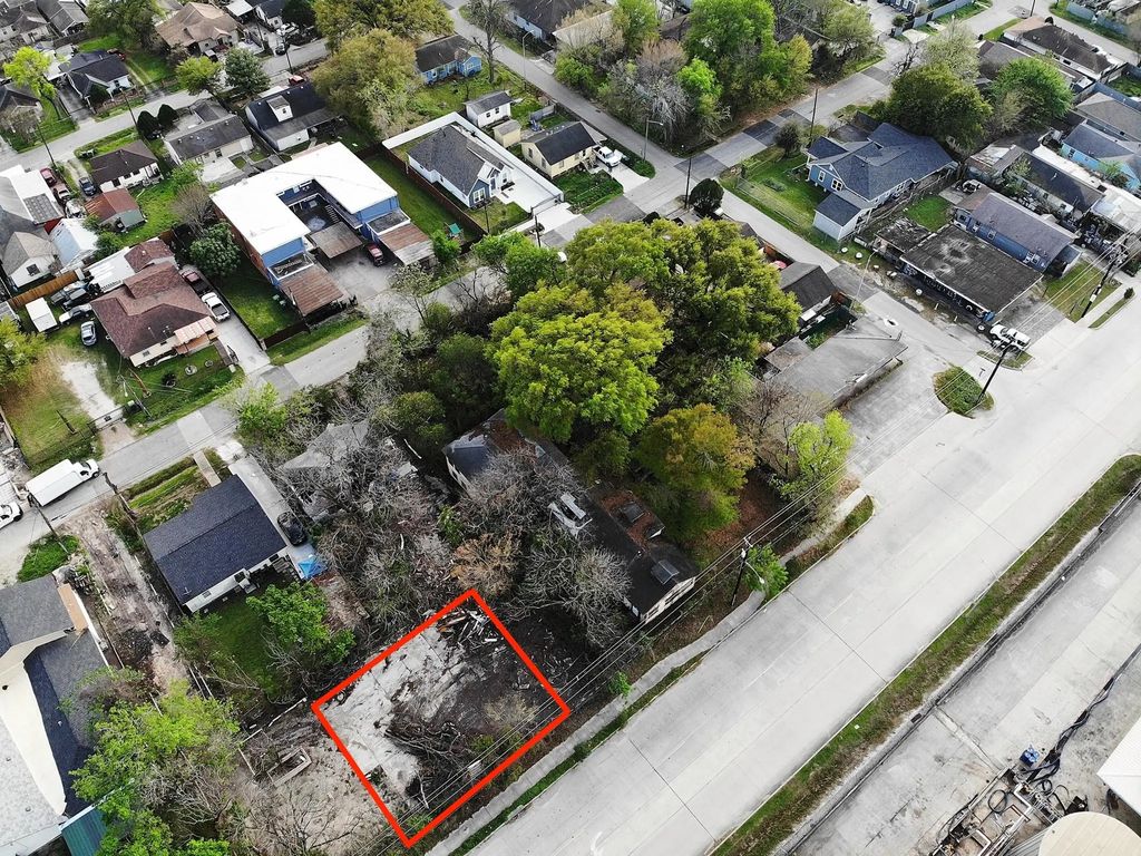 7216 Wallisville Road, Houston