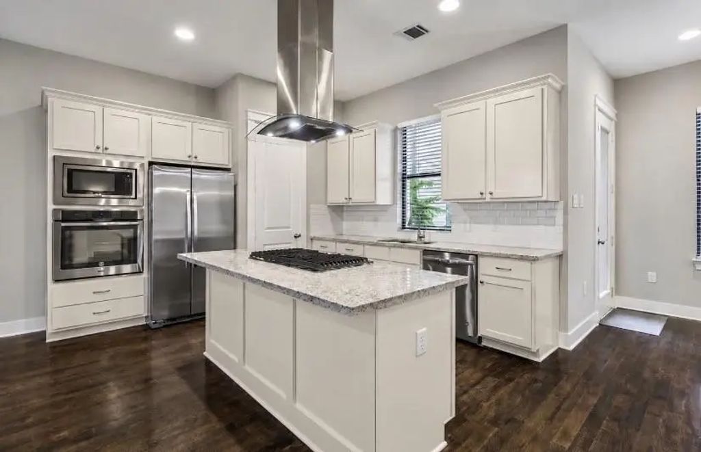 608 W 28th Street B, Houston