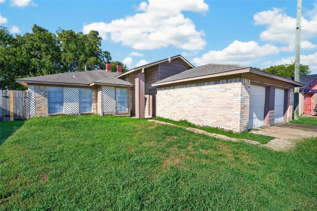 12009 Tambourine Drive, Houston