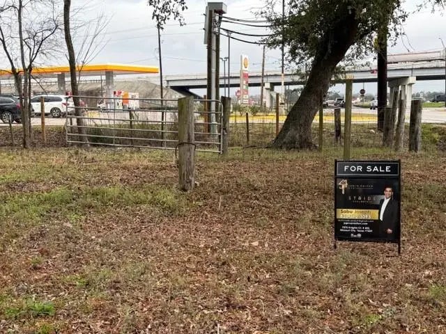 509 Krenek Road, Crosby